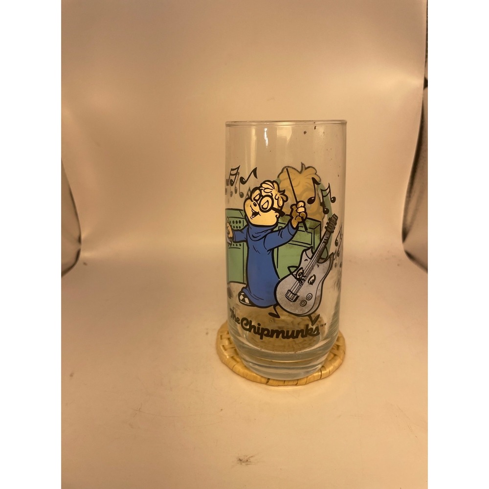 Vintage 1985 Alvin and the Chipmunks "Simon" Hardee's drinking glass